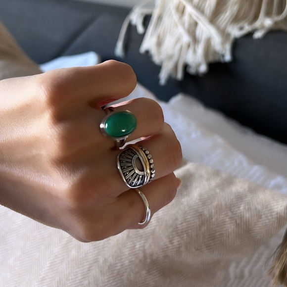 Authentic sterling silver ring. - Picture 5 of 5